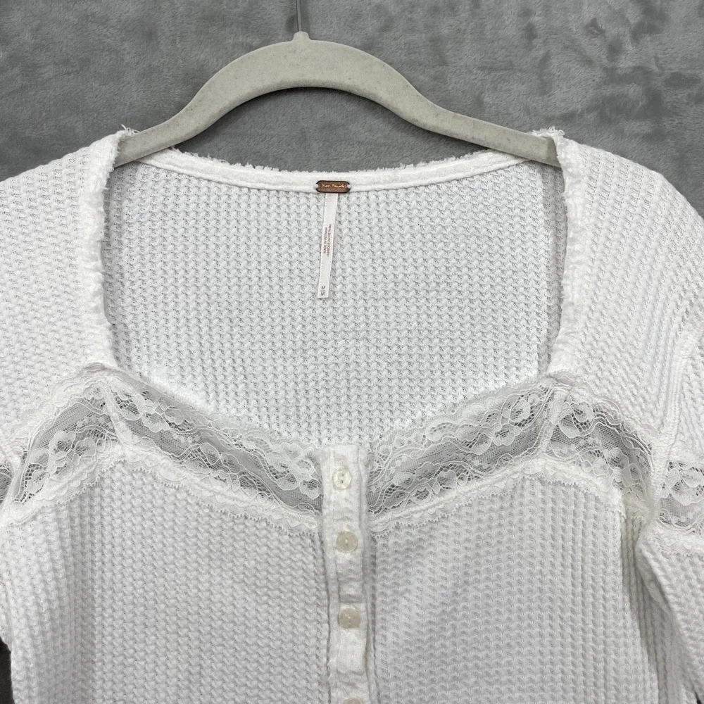 Free People Size M Cotton Lets Party Cardi Lace Top White Waffle Knit Lace Trim